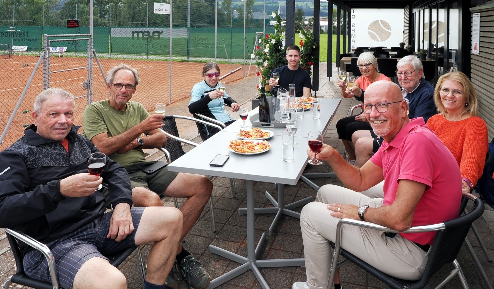 Apéro nach dem Spiel