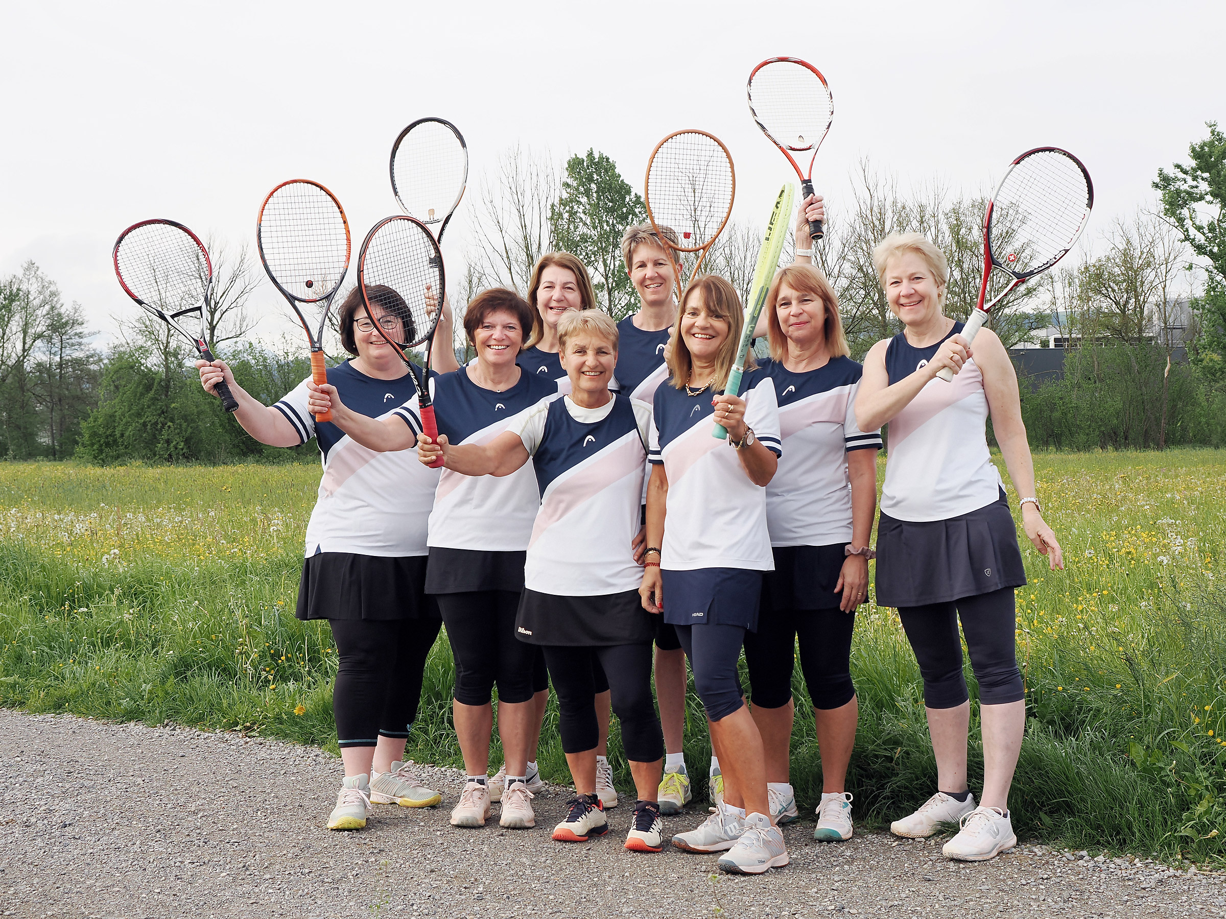 Damen 40+ mit Massstart in die Interclub-Saison 2024 Damen 40+ mit Massstart in die Interclub-Saison 2024
