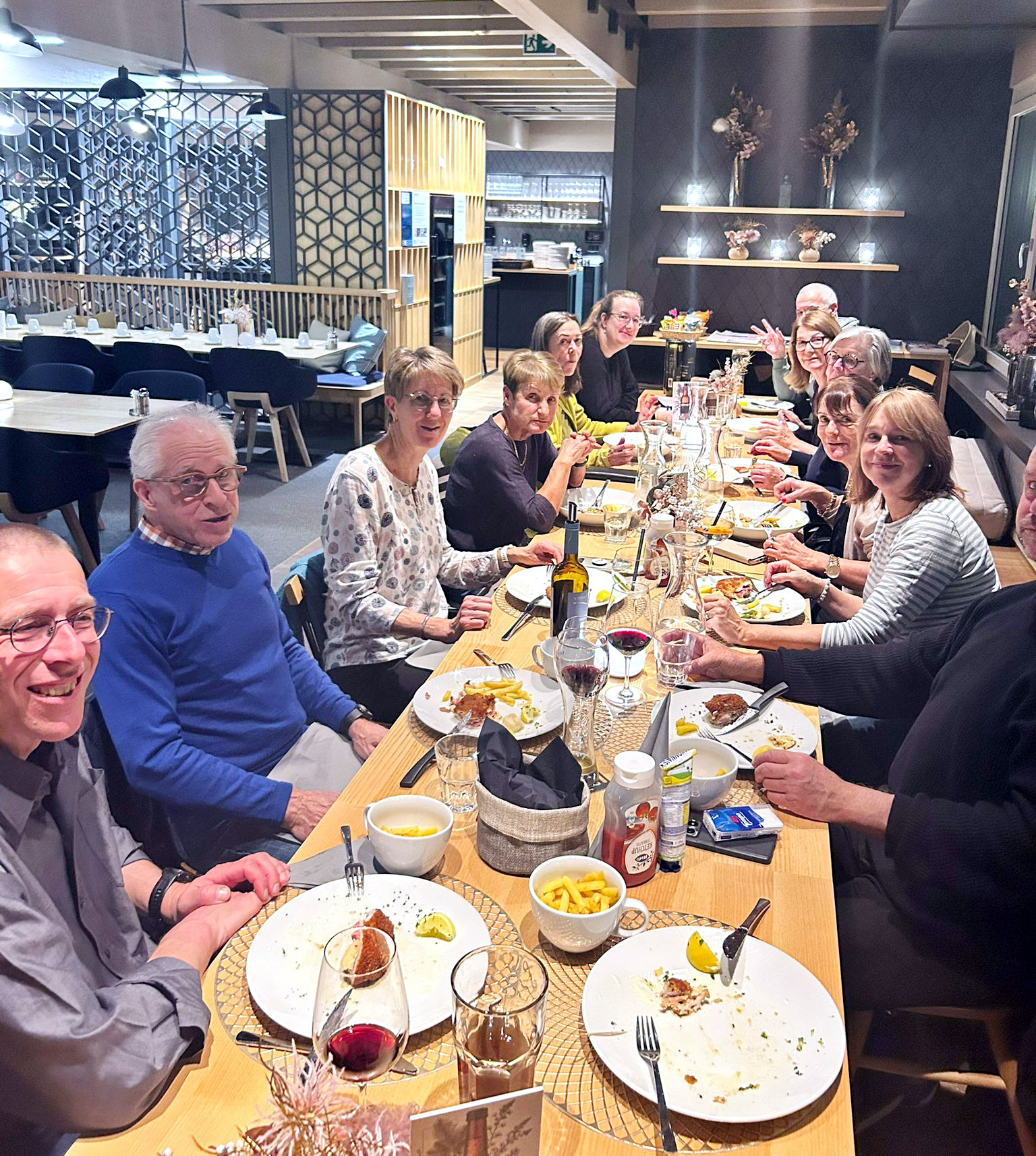 Das Schlossfeld-Restaurant ist bekannt für gutes Essen Das Schlossfeld-Restaurant ist bekannt für gutes Essen